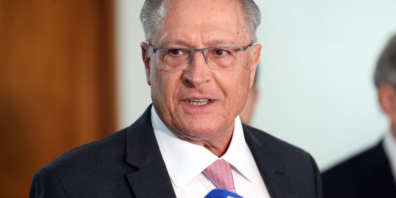 Alckmin conversa com secretário de Comércio dos EUA sobre tarifaço