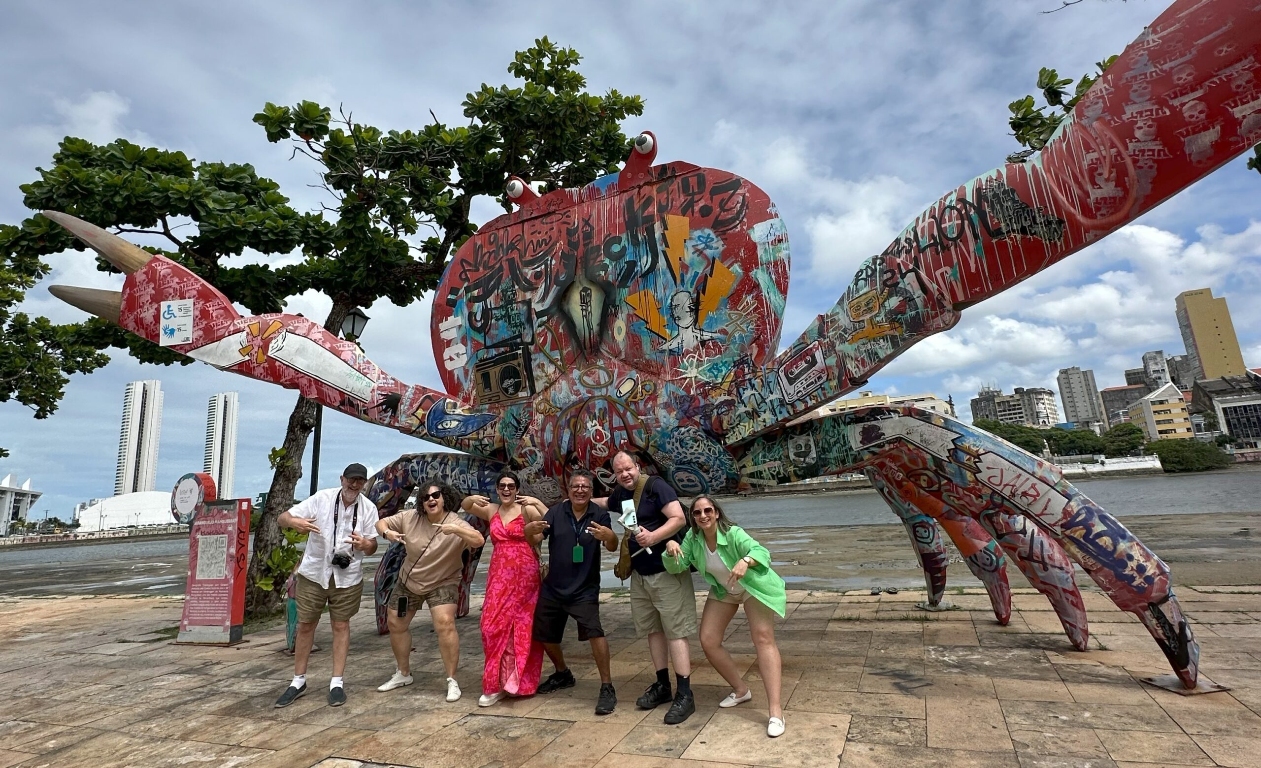 Embratur leva comunicadores chilenos para Pernambuco em ação para promover turismo cultural e de natureza