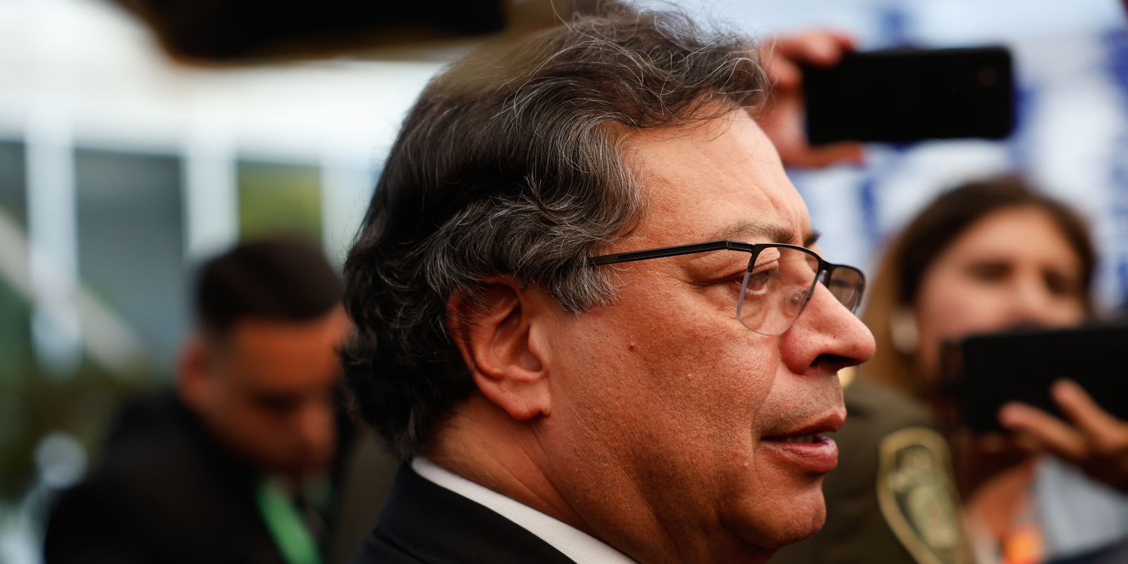 Morre Miguel Uribe, pré-candidato à presidência da Colômbia