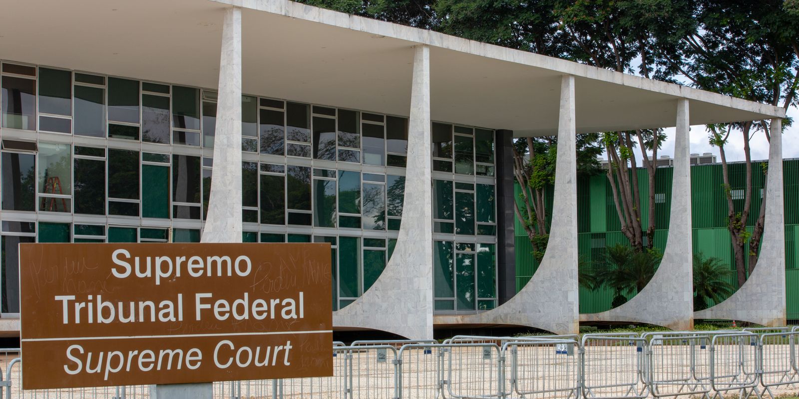 STF define prazo de seis meses para registro de federações partidárias