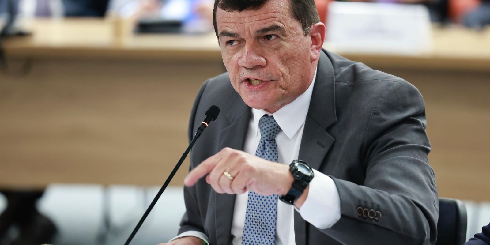 Defesa alega que ex-ministro atuou “ativamente” contra golpe de Estado