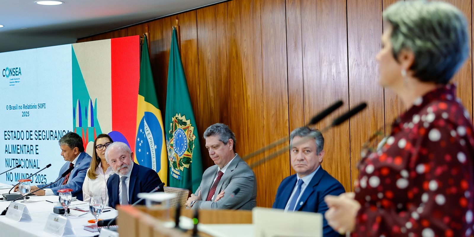 Combate à fome precisa de sensibilidade e política de Estado, diz Lula