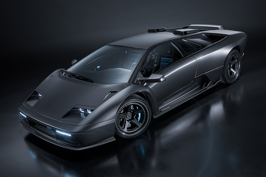 A excêntrica transforma o Lamborghini Diablo em uma máquina de pista de fibra de carbono com o V12 Pacchetto Titano
