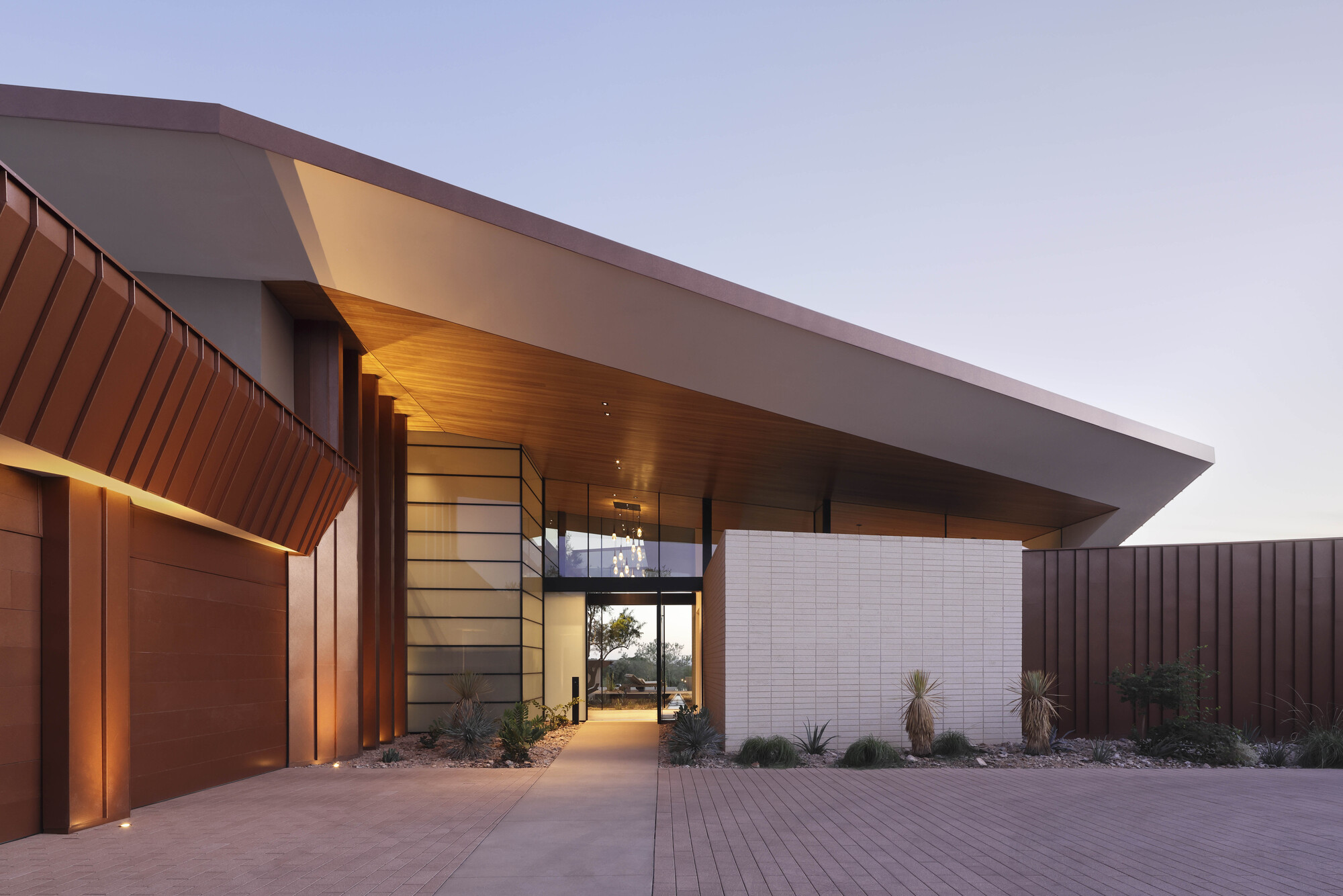 Desert Geode Residence / Kendle Design Collaborative