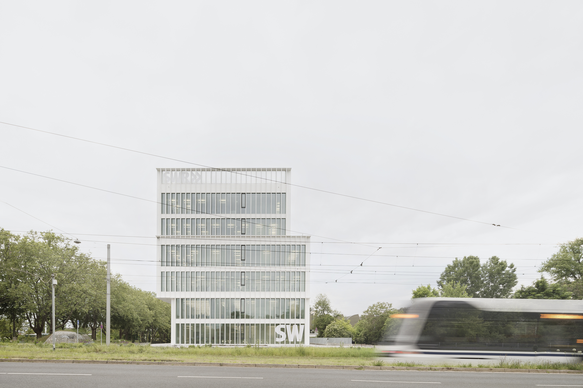 SWR Broadcasting-Studio / Steimle Architects