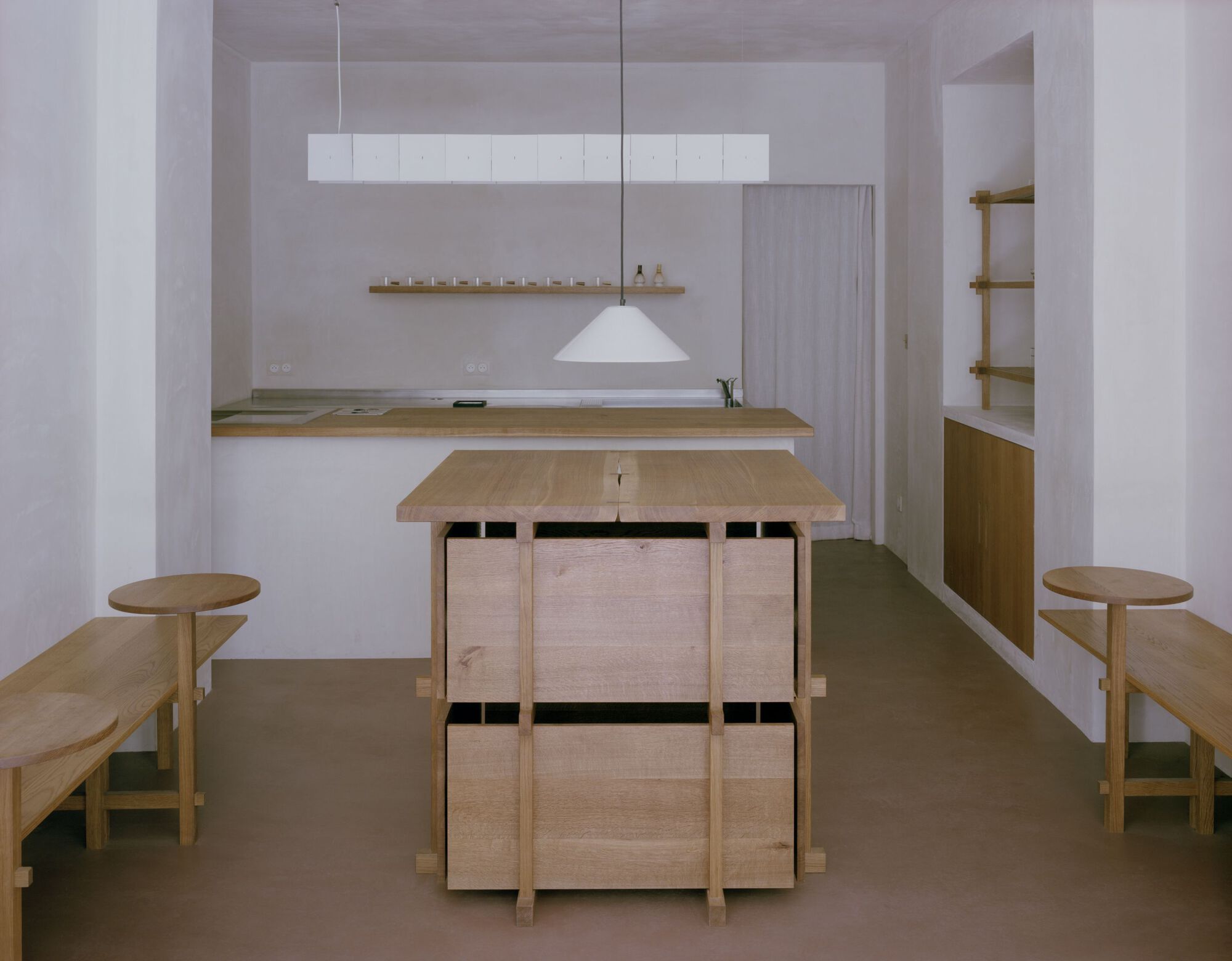 KURA-GE CHAINE SOPH / moyesoa + rémy aznar