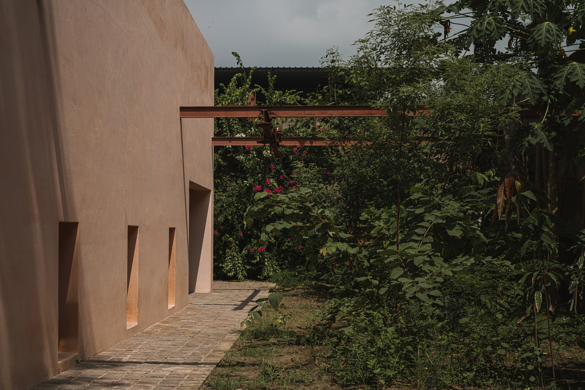 Mana Workplace / Iksoi | Archdaily