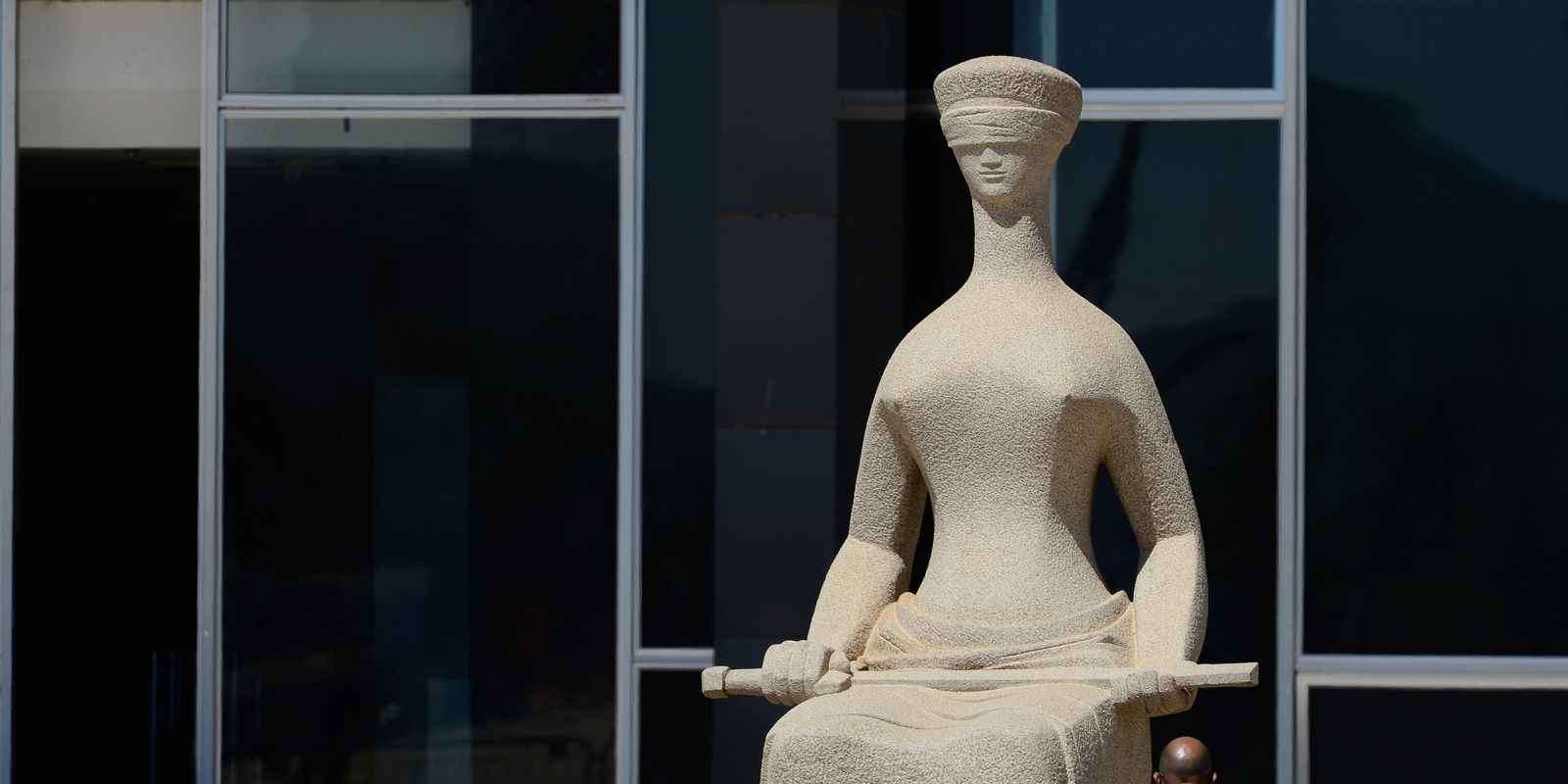 Maioria do STF vota a favor da União em disputa previdenciária