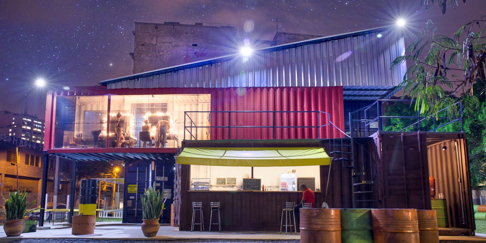 SP: liminar impede despejo do Teatro do Contêiner por 180 dias