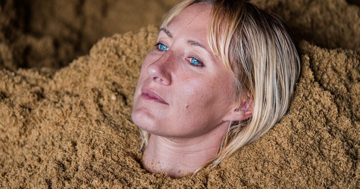 Como é fazer um banho de cedro de enzima no Santuário do Spa do Dia dos Osmose