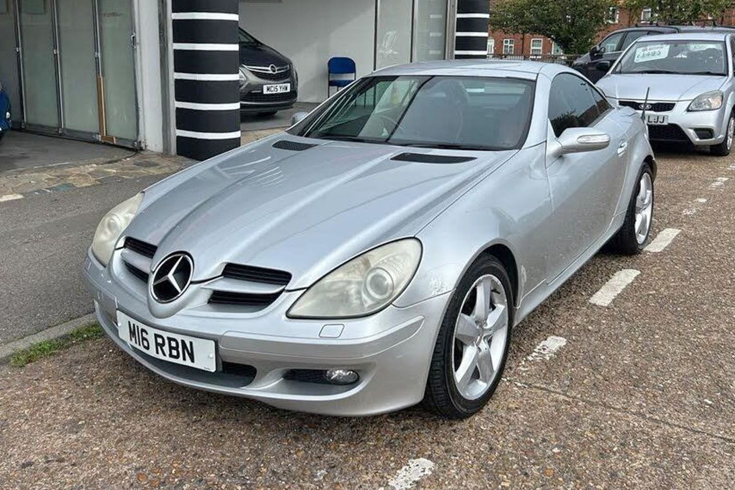 Mercedes SLK 350 | Galpão da semana