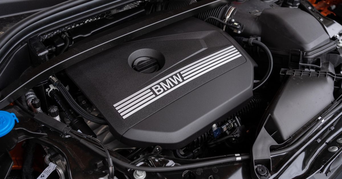 O Mercedes-Benz Exec nega o plano de usar os motores BMW