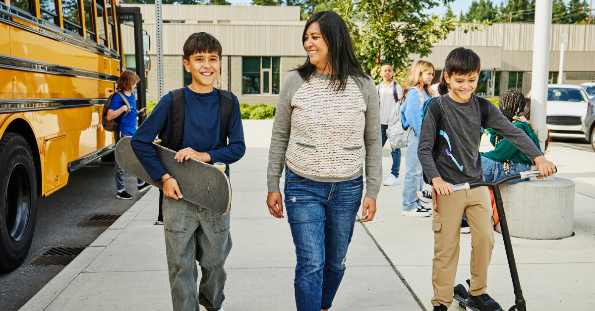 10 dicas para os pais para ajudar as crianças a prosperar durante o ano letivo com paz e propósito