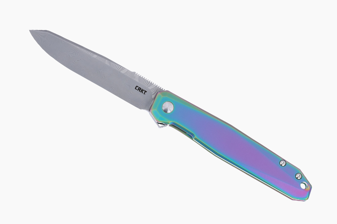 A faceta Crkt Flipper recebe uma bela atualização com titânio iridescente e aço damasco