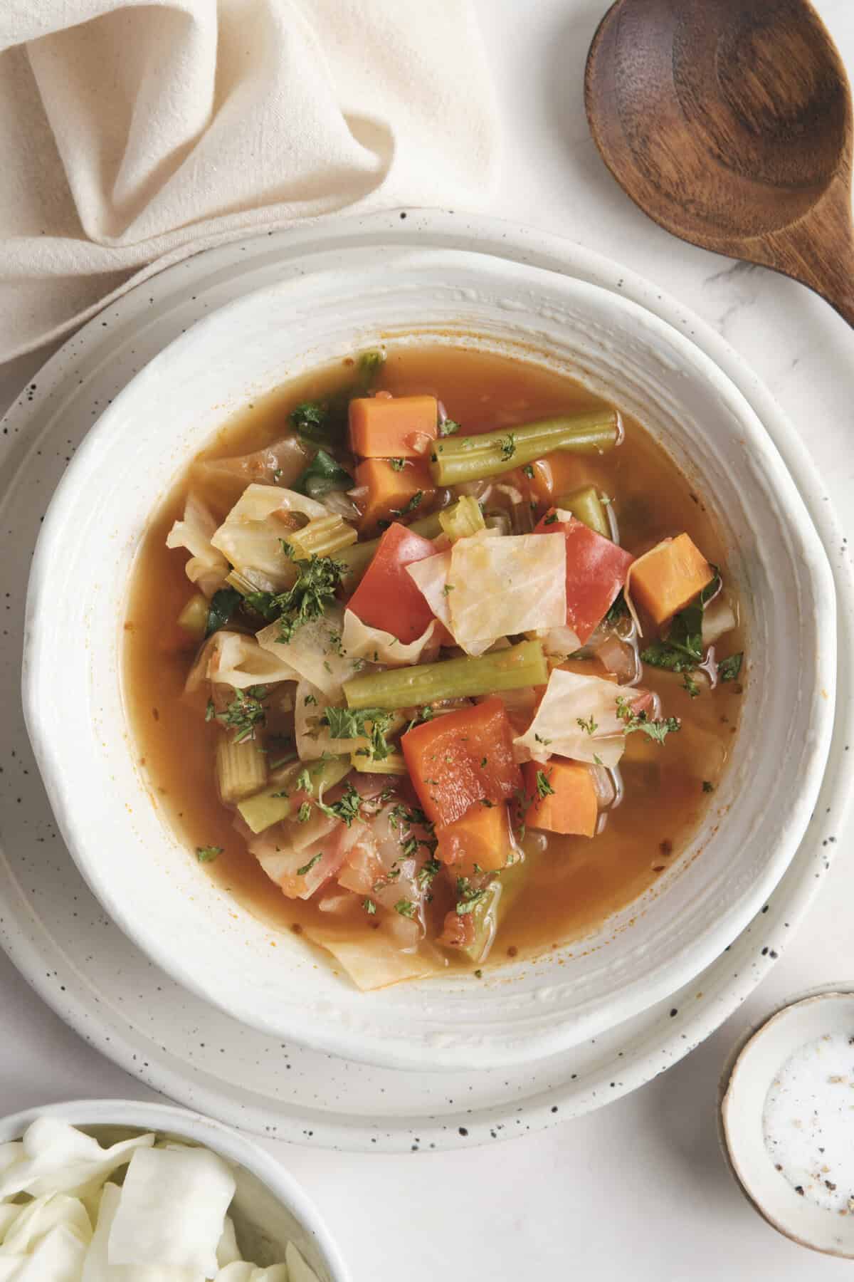 Sopa de repolho de panela de panela – fé de fé de alimentos fé