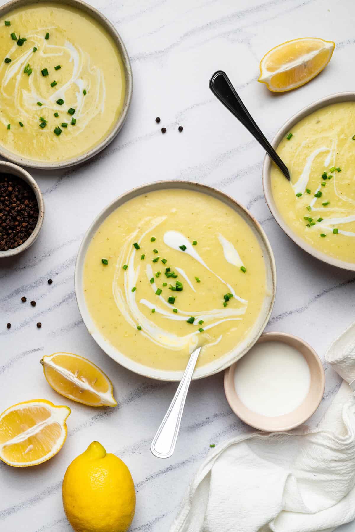 Sopa vegana de batata -batato – fé de fé de alimentos