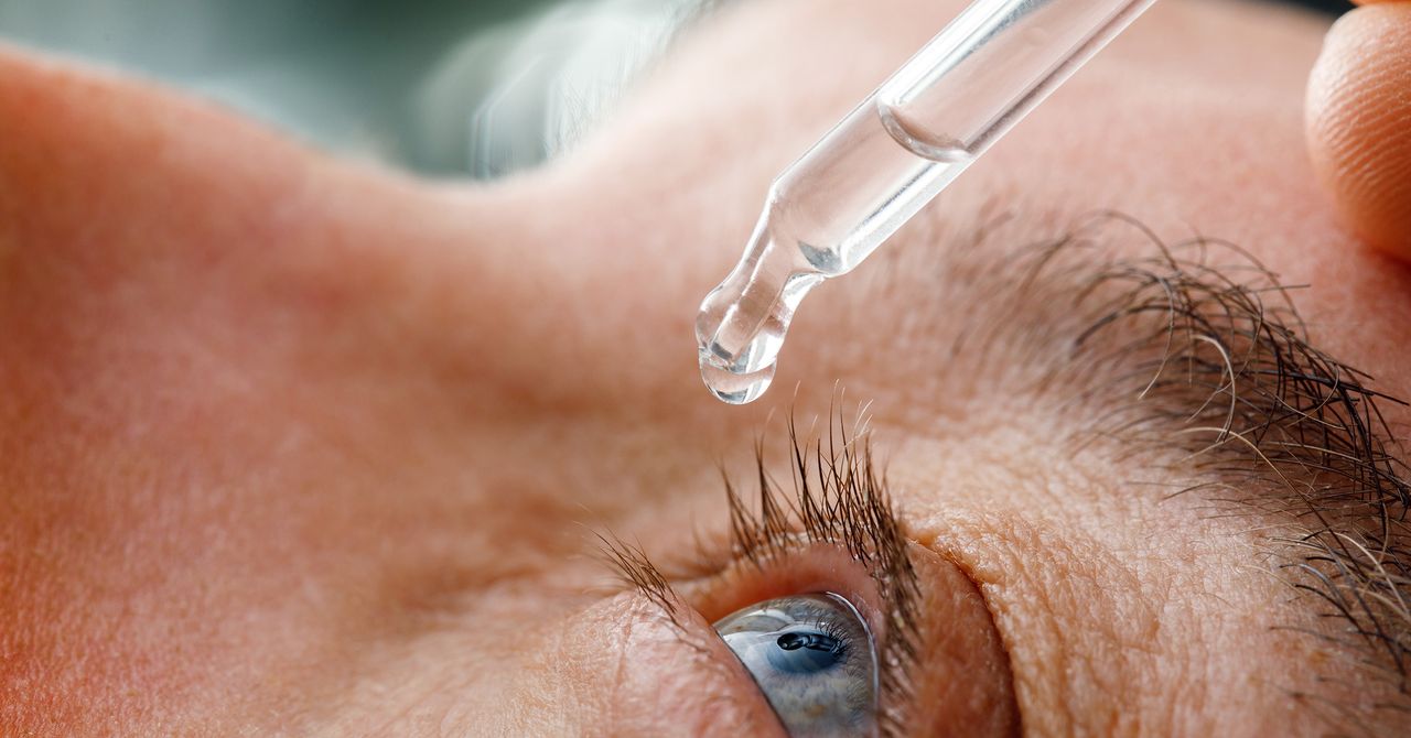 Esses colírios poderiam acabar com a necessidade de ler óculos?