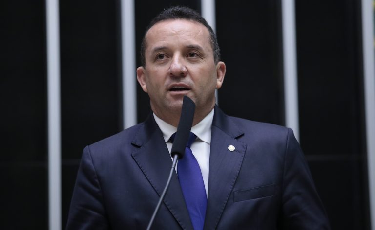 Comissão aprova reserva de recursos para qualificação profissional em telecomunicações – Notícias