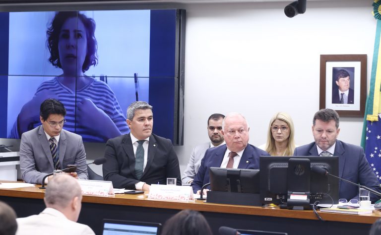 Hacker diz que Carla Zambelli mandou invadir sistema do CNJ para provar que era violável – Notícias