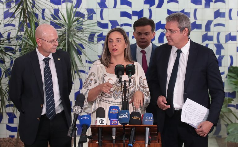 Indicação de Eduardo Bolsonaro para a liderança da Minoria segue indefinida – Notícias