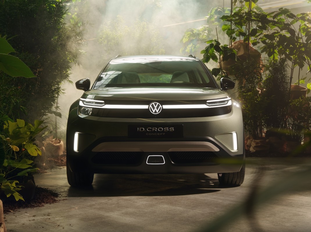 EU IA. Cross revela o próximo SUV elétrico acessível da Volkswagen