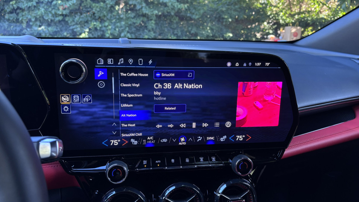 GM ouviu: CarPlay permanece (pelo menos) até 2028