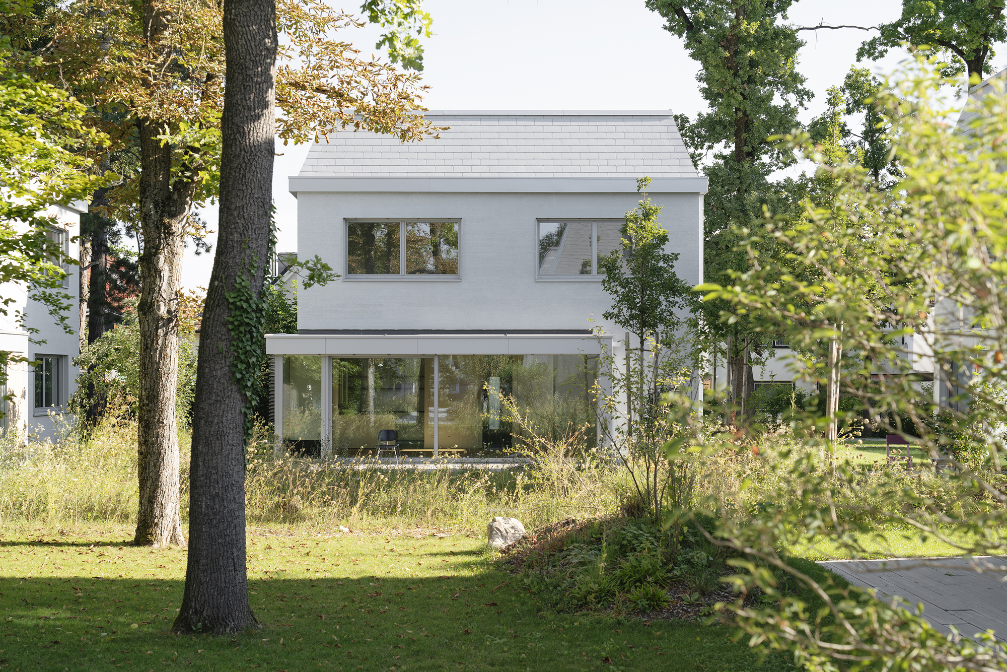 Bairro residencial modular de madeira Am Rathausplatz / kontektum architektur + Boschmann + Feth Architekten