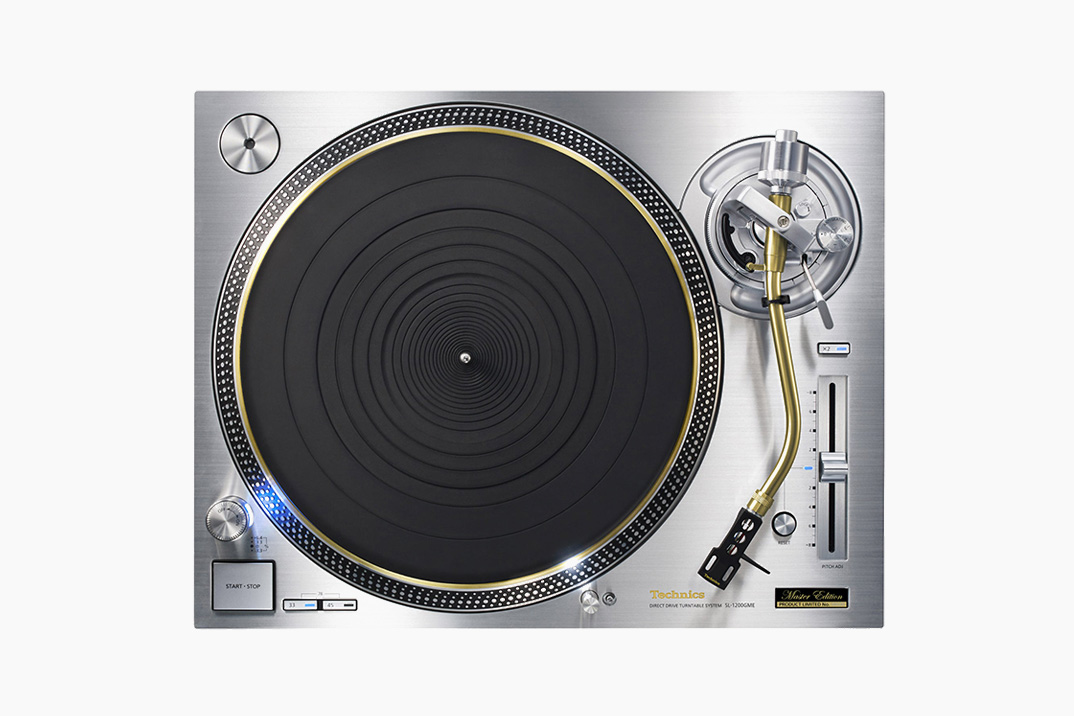 O Technics SL-1200 Master Edition é um tributo dourado à perfeição audiófila