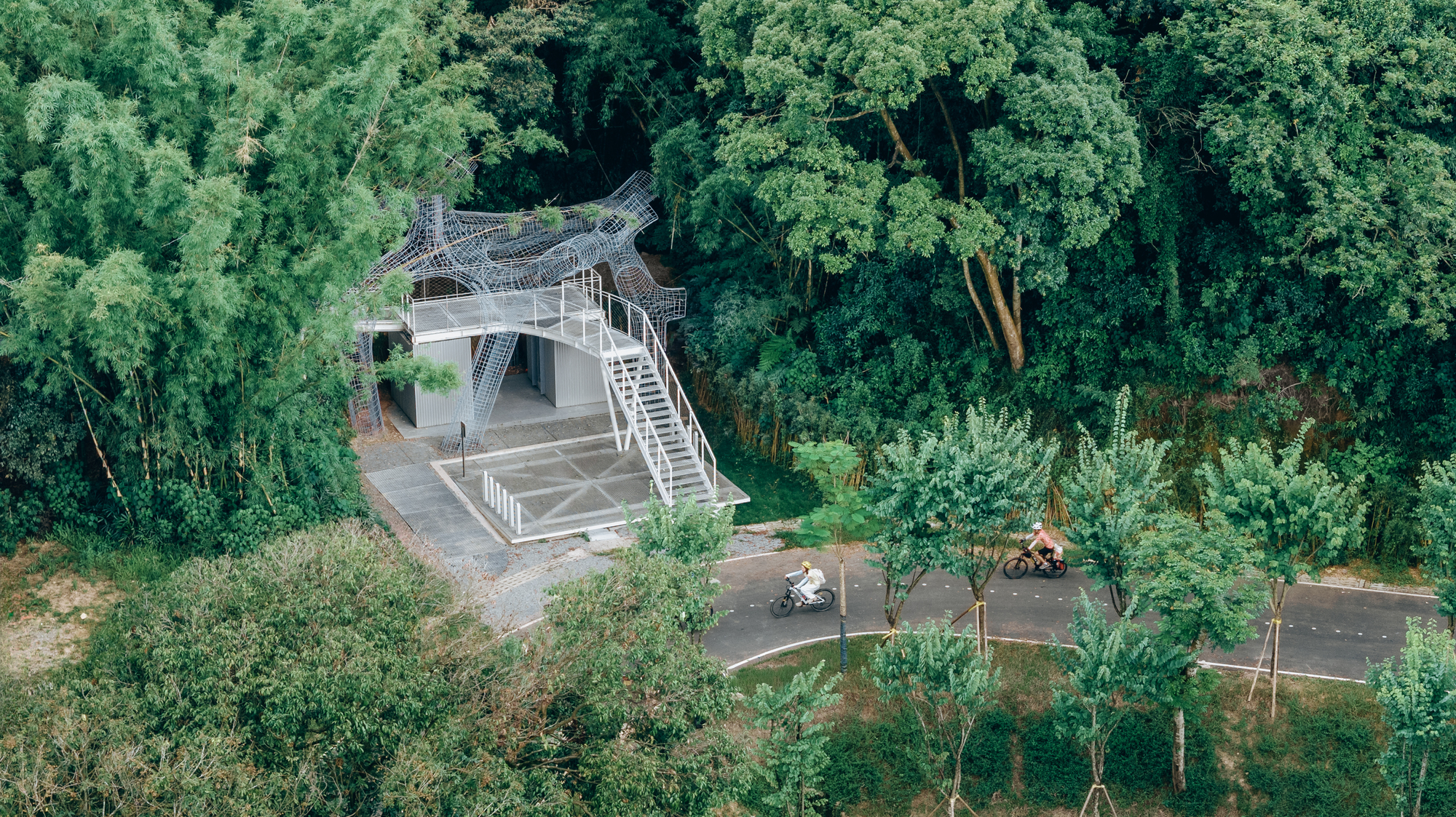 Bosque Flutuante de Canopy / Escritório de Arquitetura do Povo + Ziwei Xu