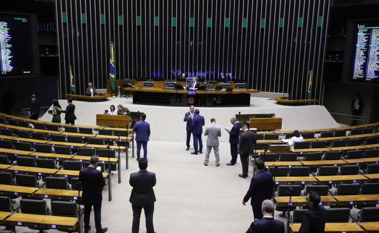 Câmara aprova medida provisória que reformula as regras do setor elétrico – Notícias