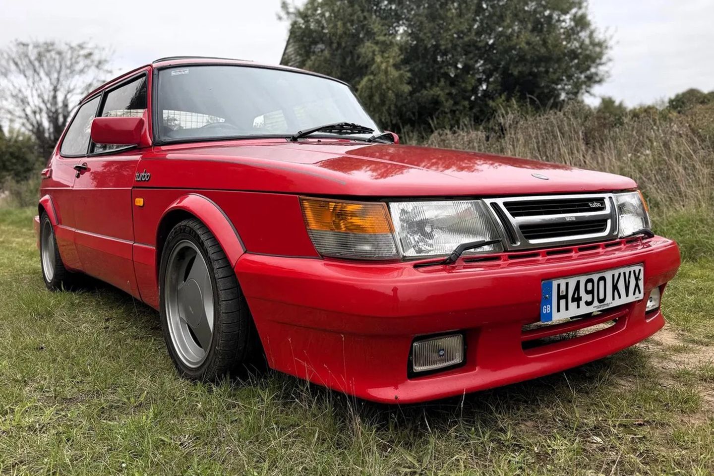 Saab 900 Carlsson | High Mile Club