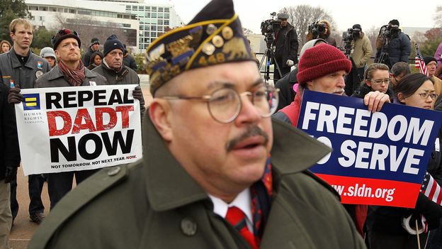 Uma história secreta de gays nas forças armadas dos EUA