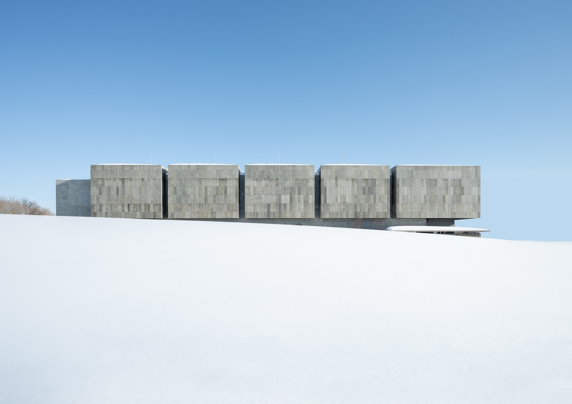 Data Center de Emissão Zero Ishikari (Zed Isrima) / TAISEI Design Planners Architects & Engineers