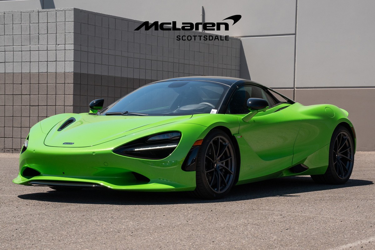 Primeiro SUV da McLaren chegando em 2028 com motorização híbrida