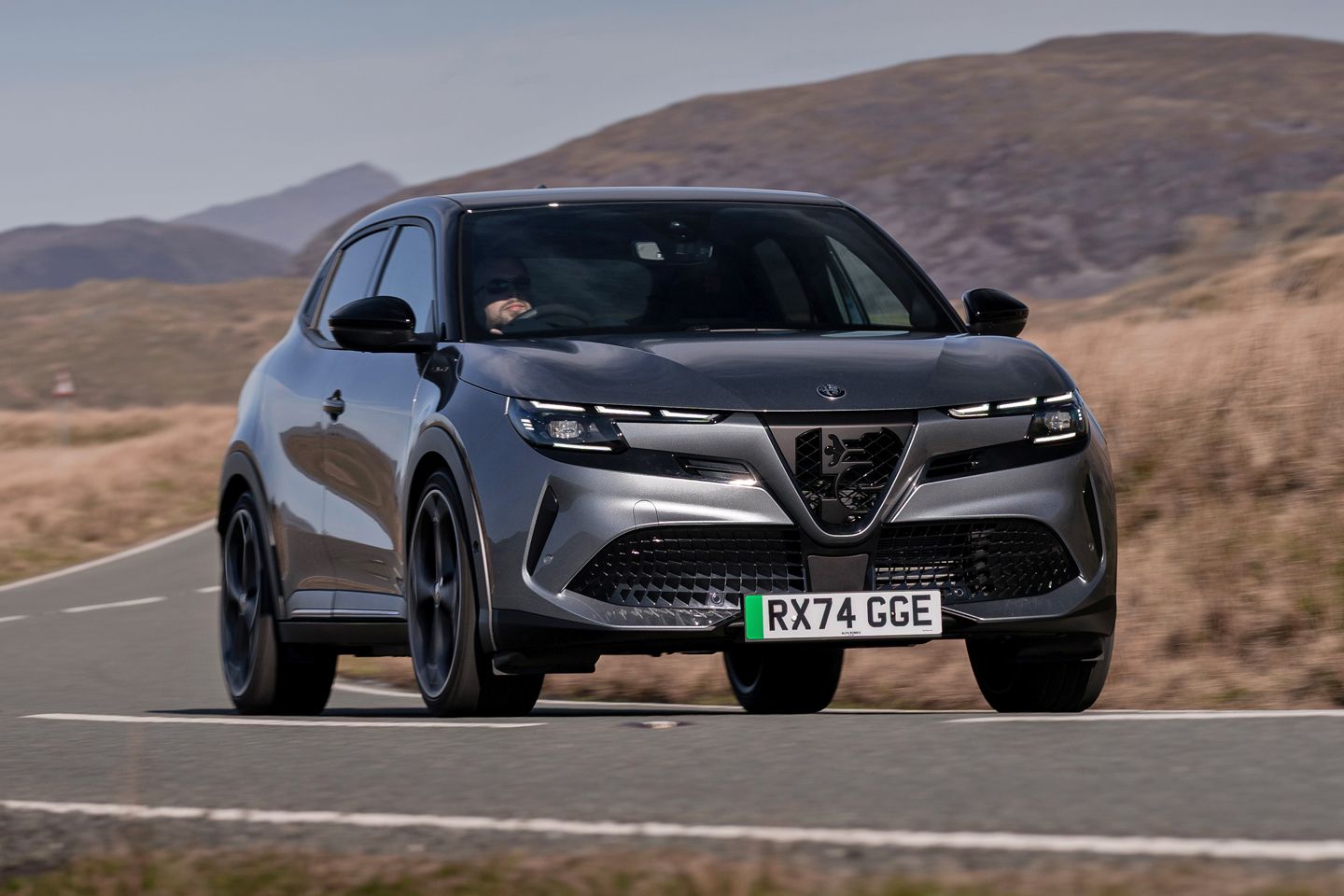 2025 Alfa Romeo Junior Veloce | Revisão do Reino Unido