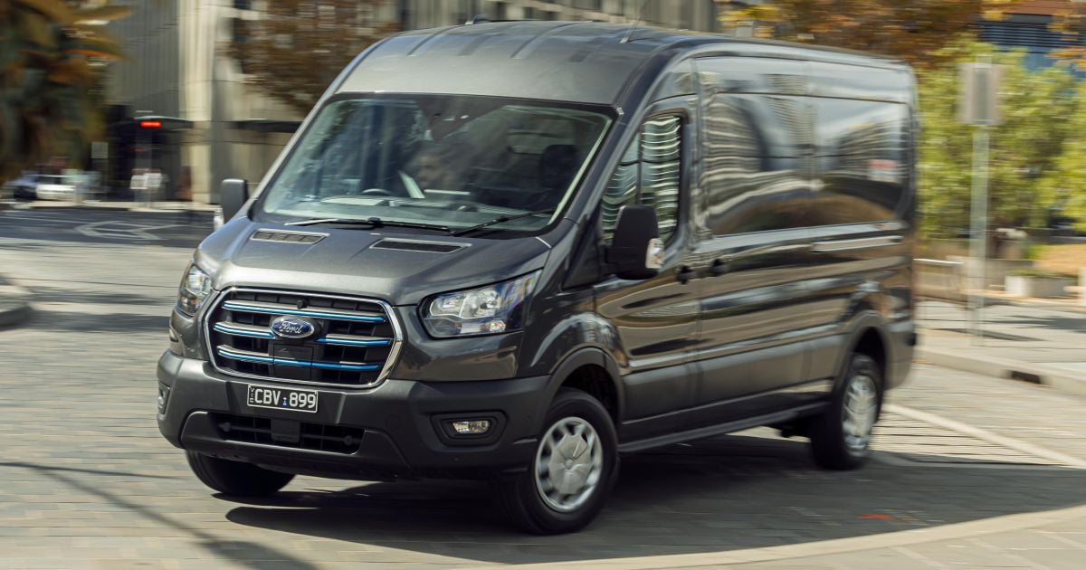 Ford E-Transit é chamado de recall por risco de vazamento de gás tóxico