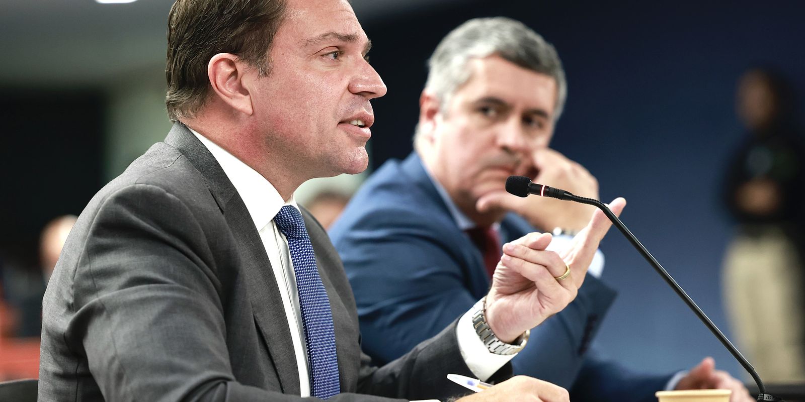 Moraes determina prisão de Ramagem após deputado ser visto em Miami