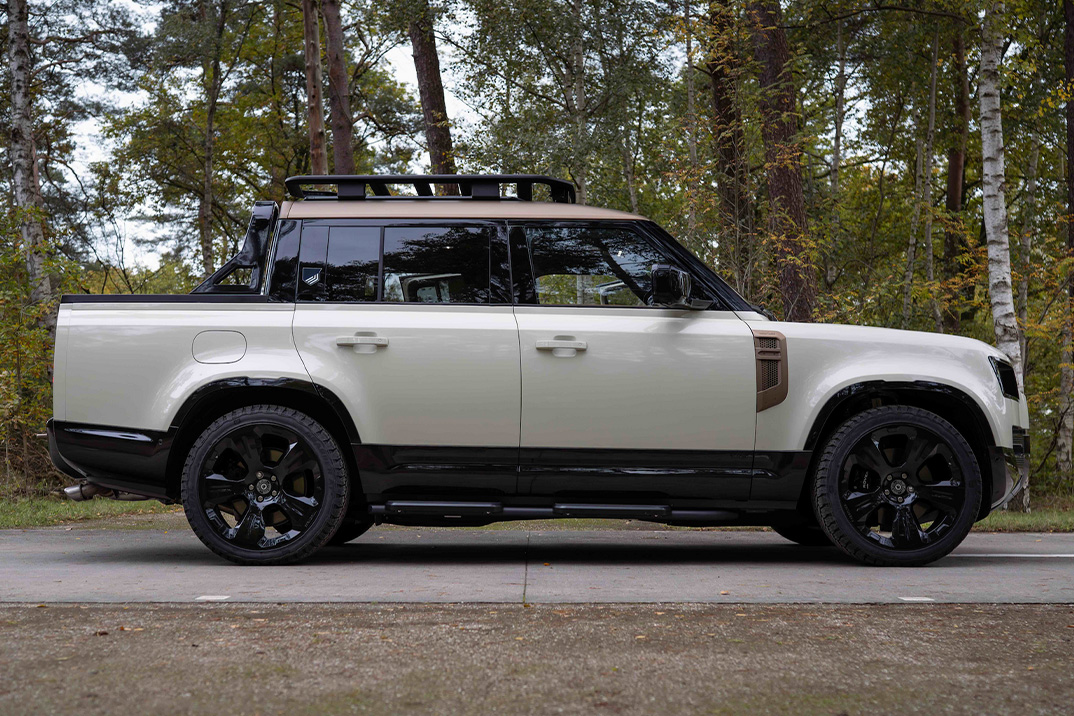 Heritage Customs transforma o moderno Defender 130 em uma picape que a Land Rover não construirá mais