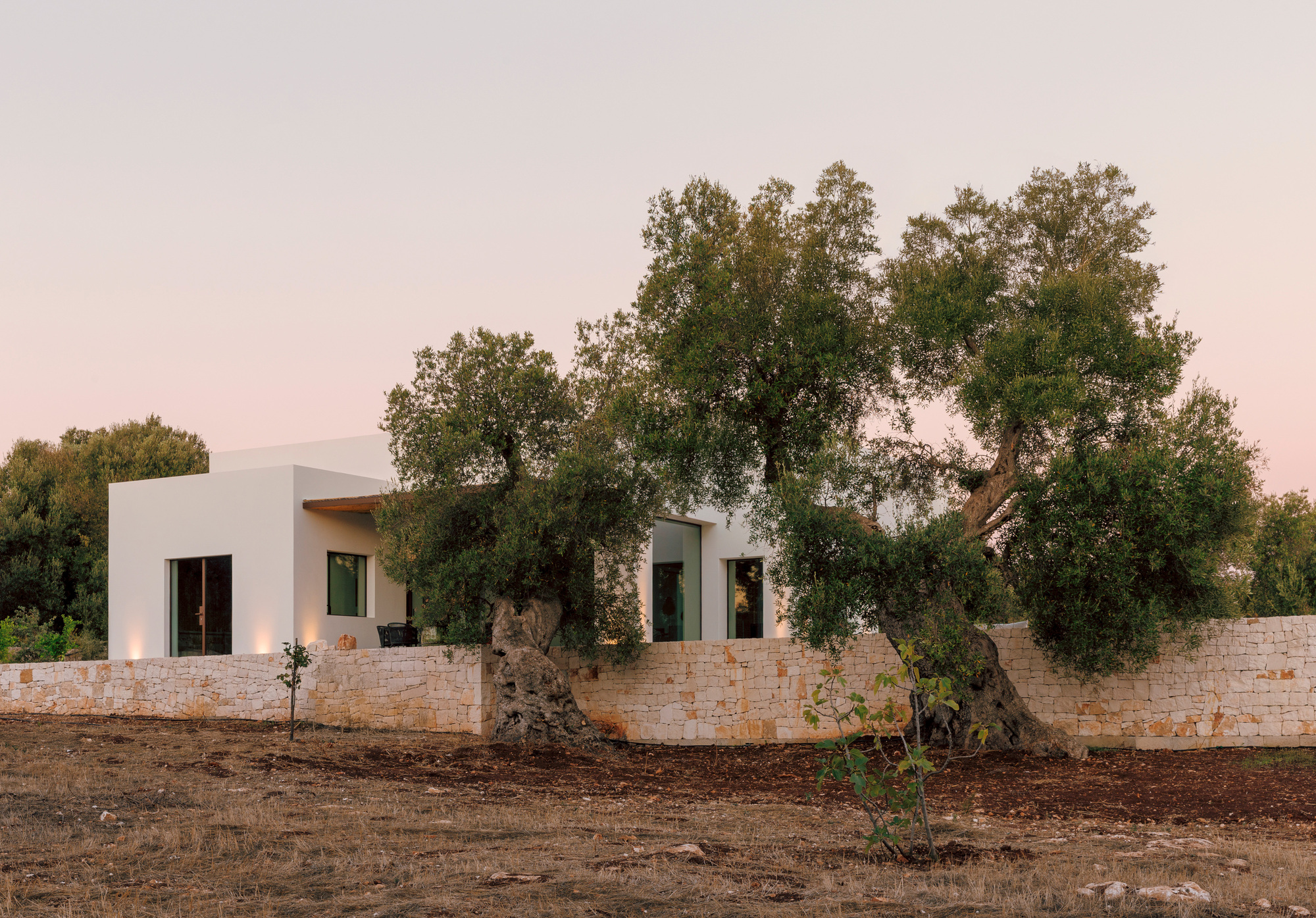 Casa no Campo de Ostuni / Tela Architettura