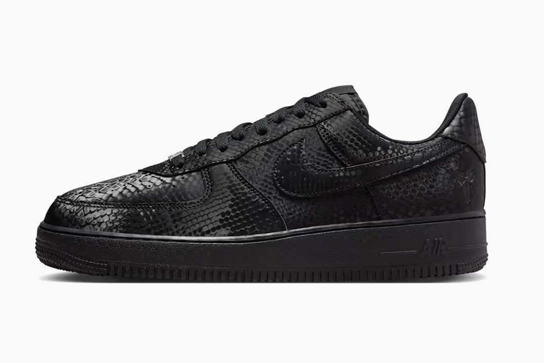 Nike canaliza a “mamba mentality” de Kobe com esses AF1s furtivos em pele de cobra escurecida