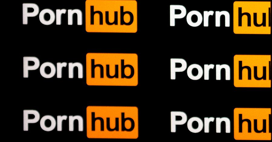 O Pornhub está incentivando os gigantes da tecnologia a aprovarem a verificação de idade baseada em dispositivos