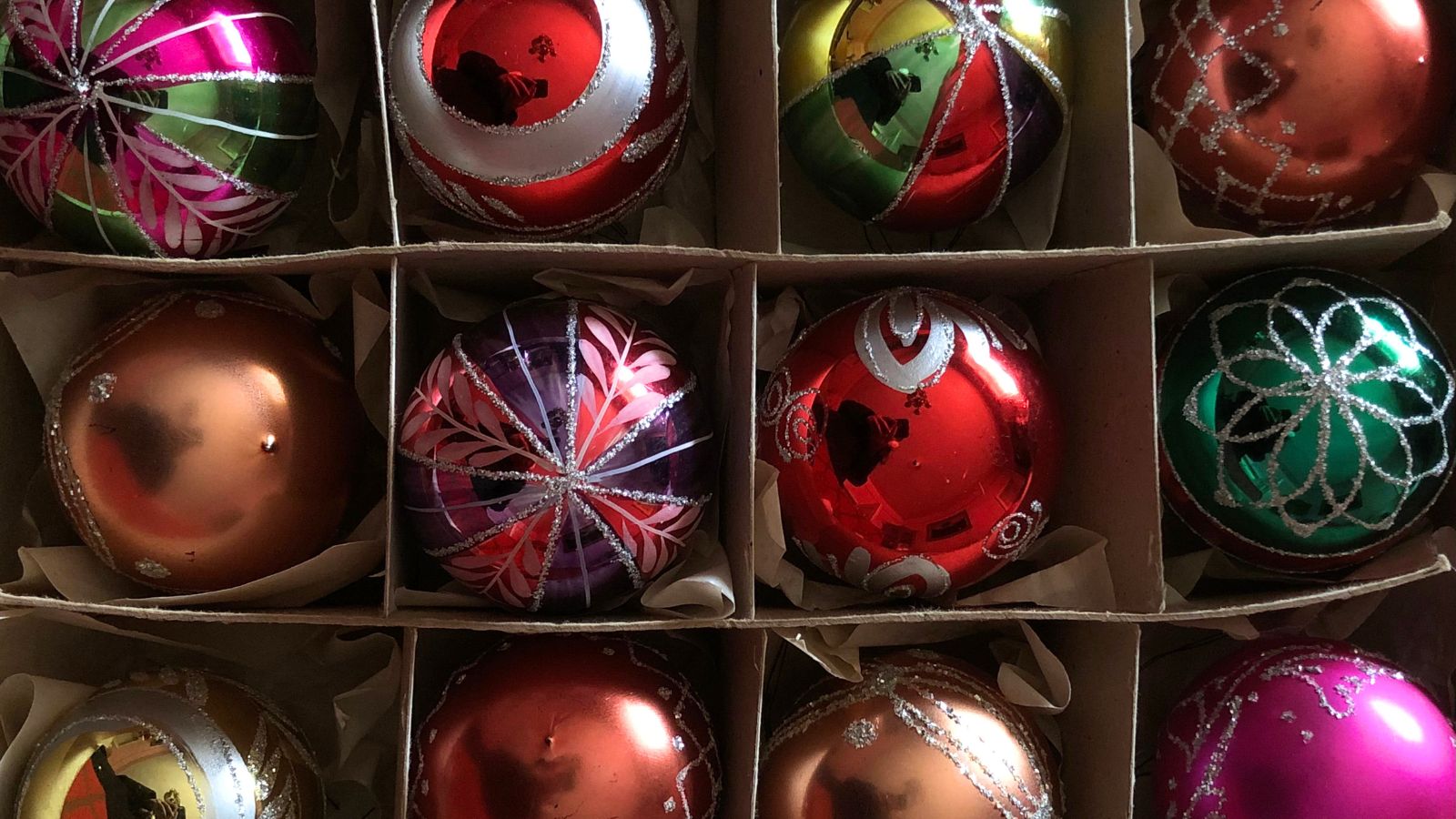 28 melhores presentes de beleza para mulheres em 2025