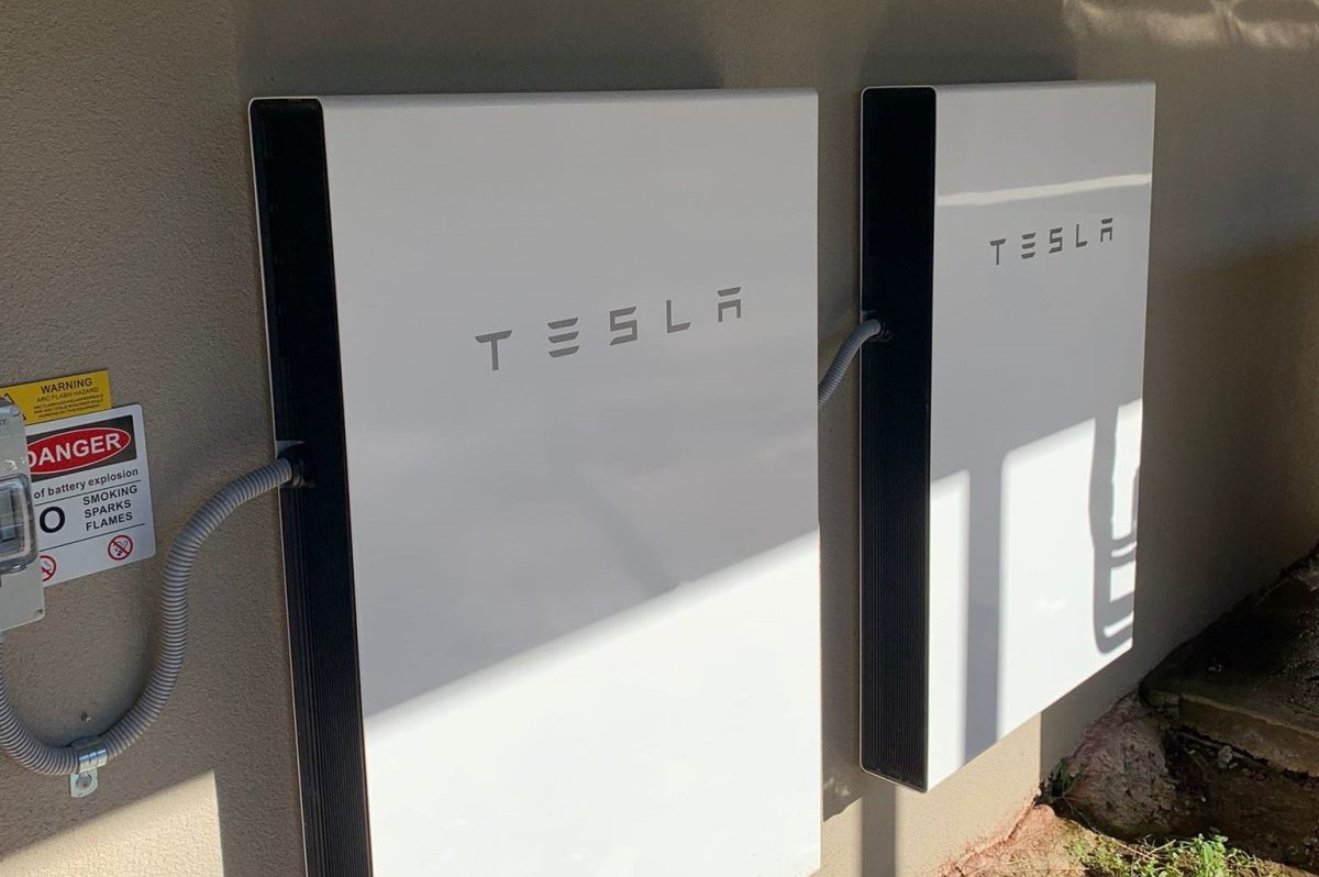 Tesla faz recall de mais de 10.000 baterias Powerwall por risco de incêndio