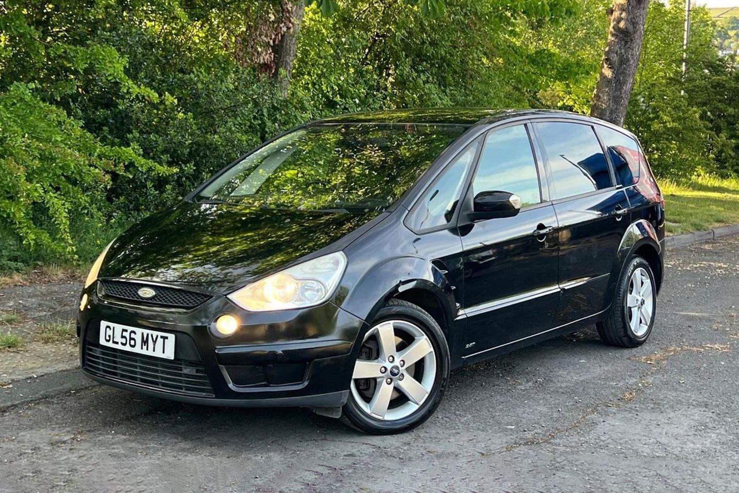 Ford S-Max 2.5 | Galpão da Semana