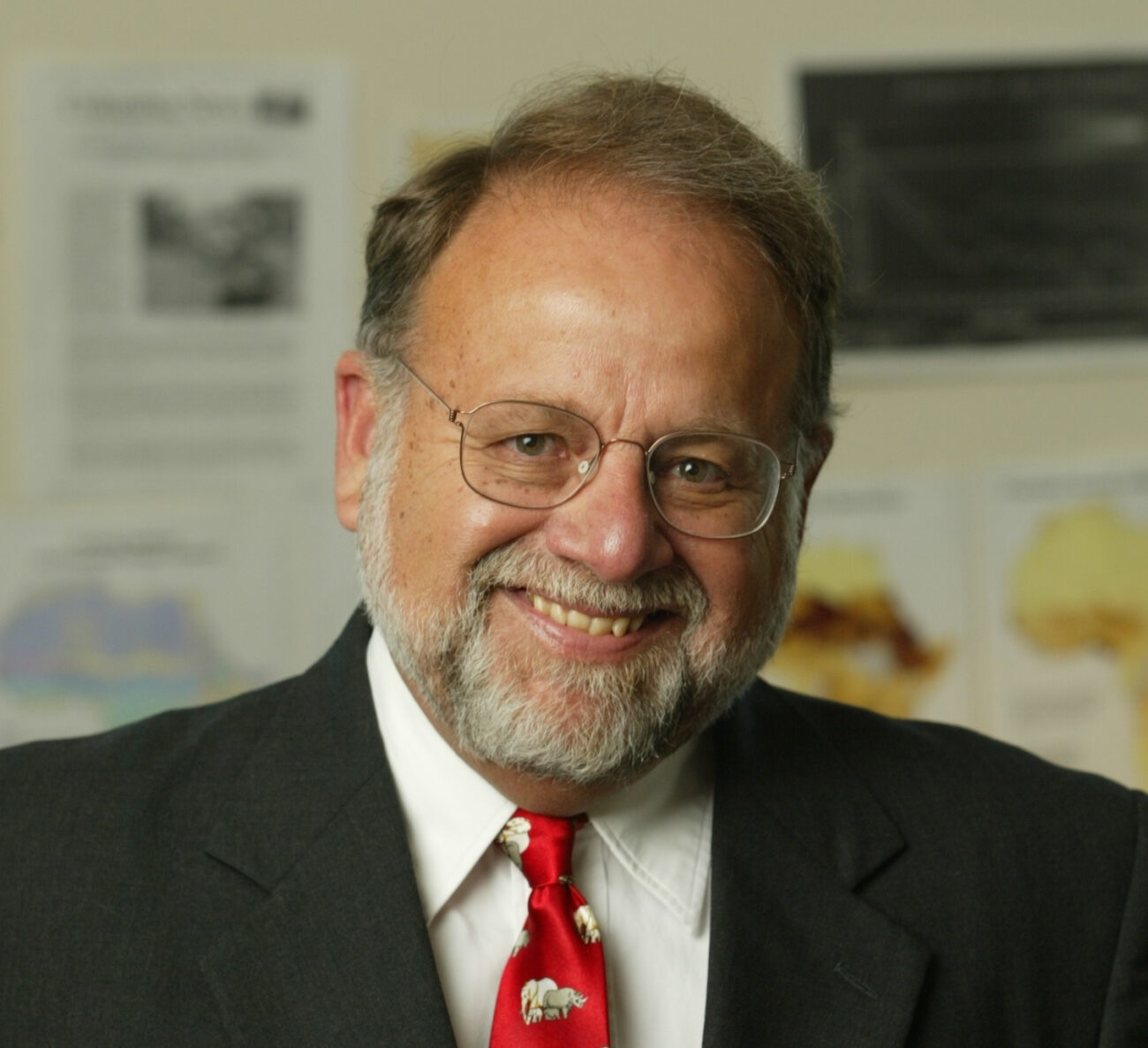 Relembrando o mundialmente renomado cientista do solo e diretor do Centro de Agricultura e Segurança Alimentar Pedro Sanchez – State of the Planet