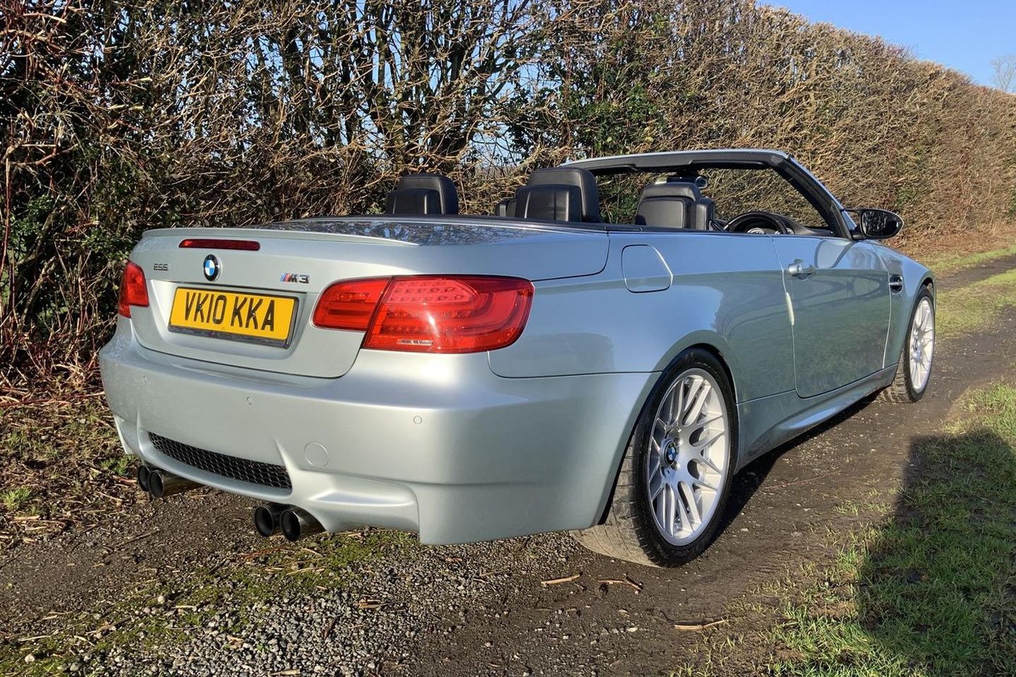 BMW M3 (E93) | Identificado