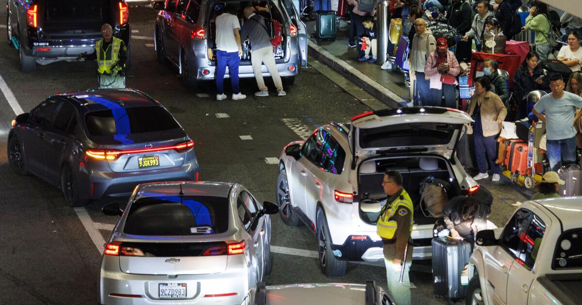 Viagens de férias de Natal podem bater recordes, apesar das tempestades na Califórnia