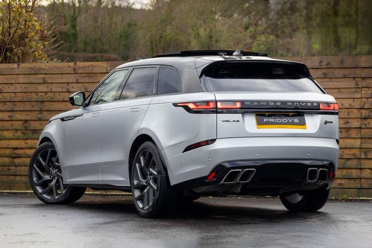 Range Rover Velar SVAutobiografia | Identificado
