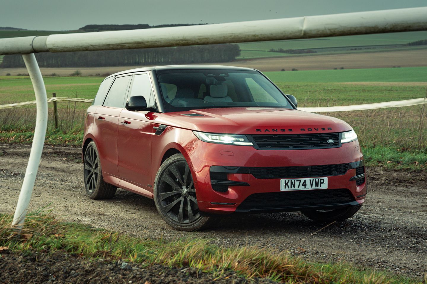 Land Rover ilumina o caminho | Nota de rodapé do PH