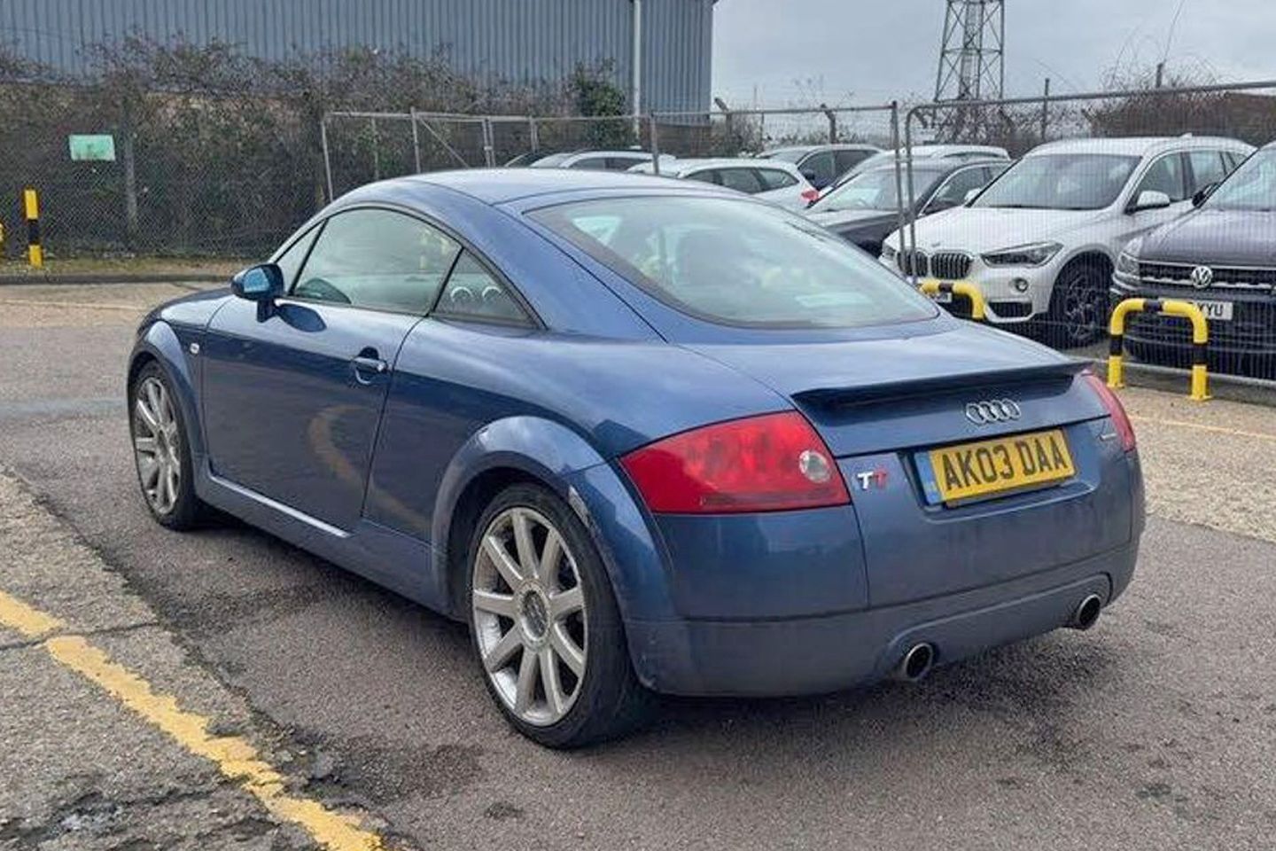 Audi TT 225 | Galpão da Semana